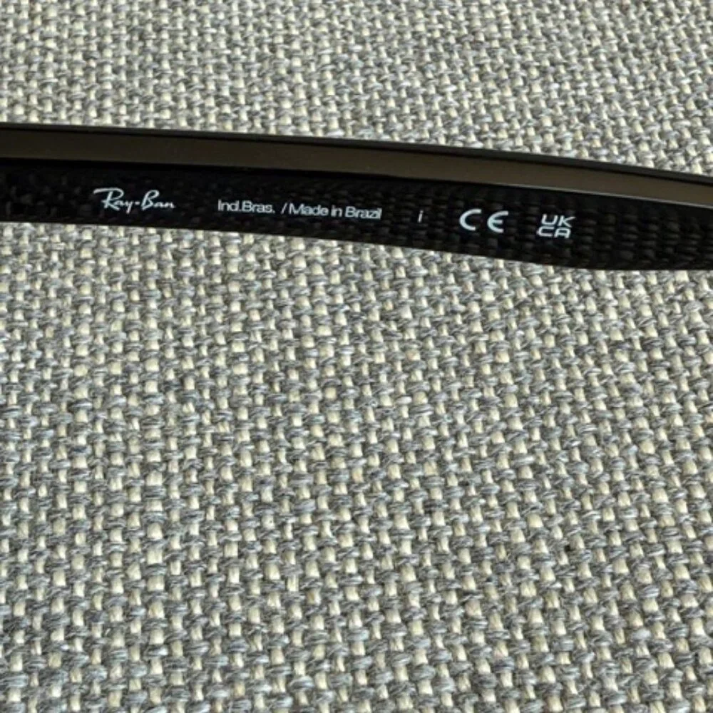 Ray-Ban Sunglasses RB4184, Black Frames with Polarized Green Lenses and Leather - Picture 7 of 11